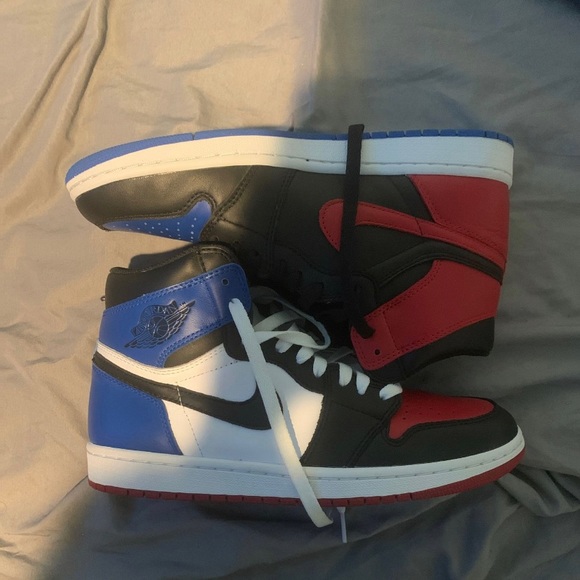 Jordan 1 high - Picture 1 of 10